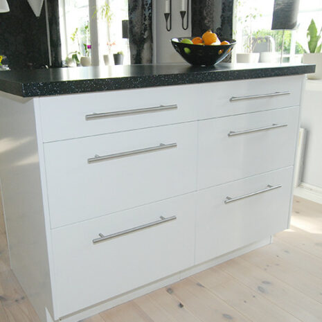 hogblanka-ren-vit-rak-kant-1-3-1.jpg hogblanka-ren-vit-rak-kant-1-3-1.jpg