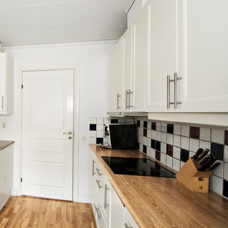 lackerat-exklusiv-vit-solid-1-2-1.jpg lackerat-exklusiv-vit-solid-1-2-1.jpg