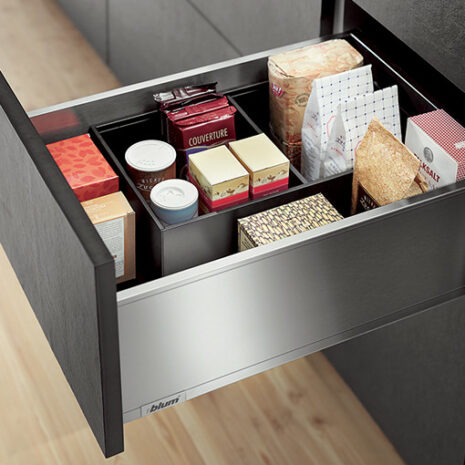 legra-3-1.jpg legra-3-1.jpg